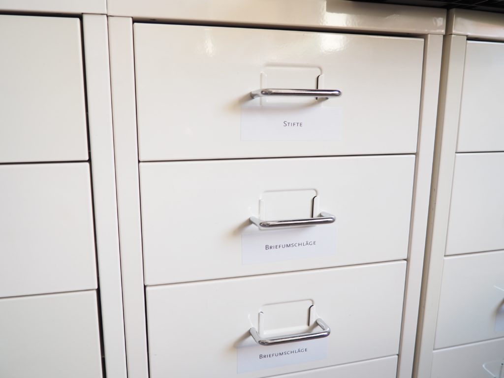 Büro Makeover - Ordnung im Büro