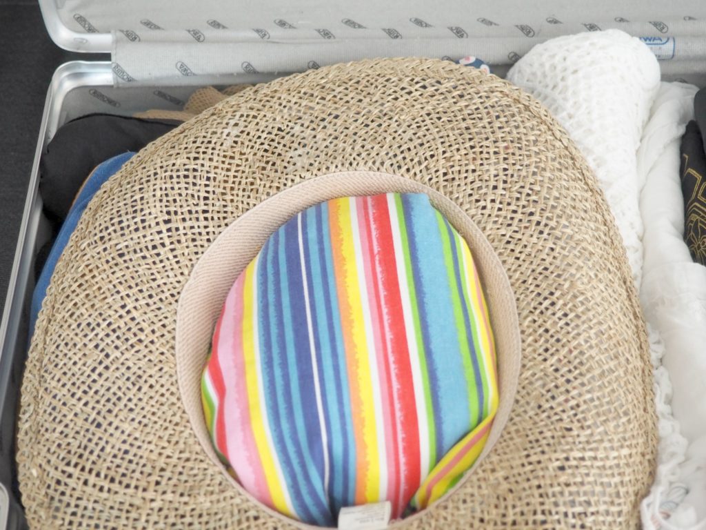 Hut gut polstern im Koffer