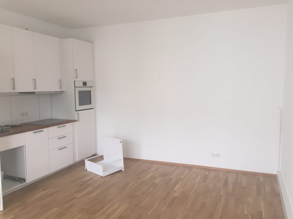 Roomhero Vorher Raum