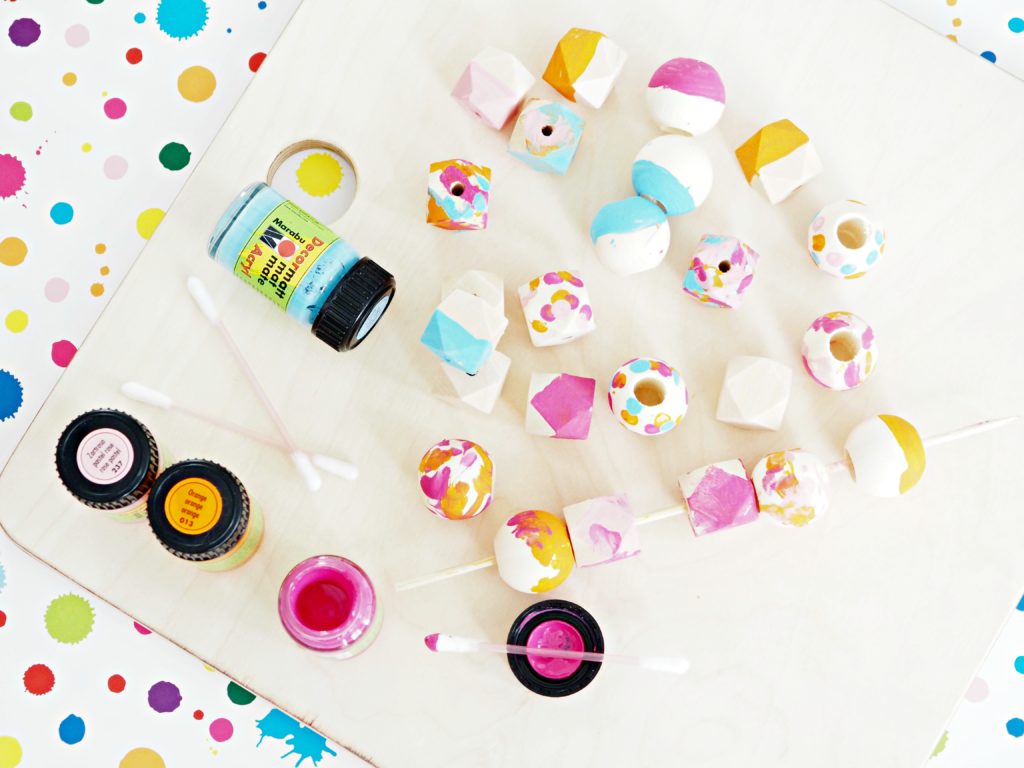 bemalte Perlen aus Nähideen die Ordnung schaffen