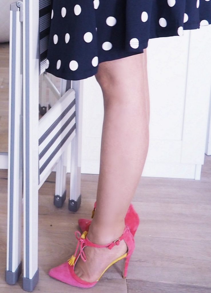 Schmale Trittleiter von Wenko für den begehbaren Kleiderschrank