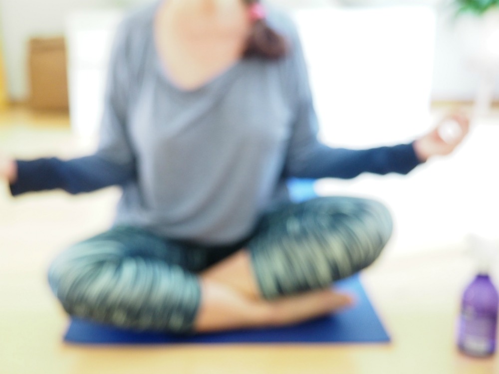 DIY – natürliches Spray zum Yogamatte reinigen