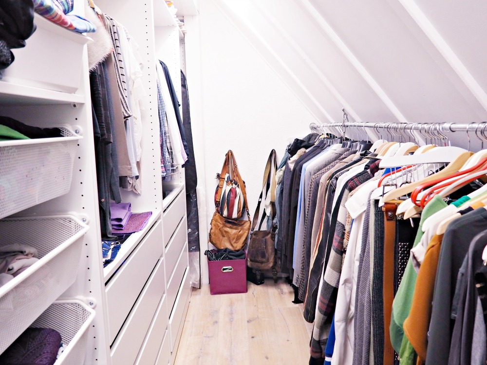 Endlich Ordnung im Kleiderschrank, eine Schritt für Schritt-Anleitung und 3 radikale Tipps, die wirklich cool sind