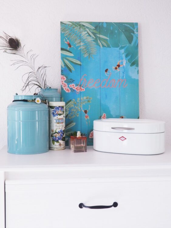 Kosmetiksachen aufräumen Wesco