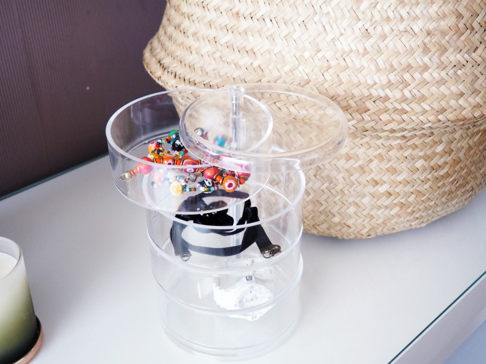 Wenke Ordnung im Schmuck