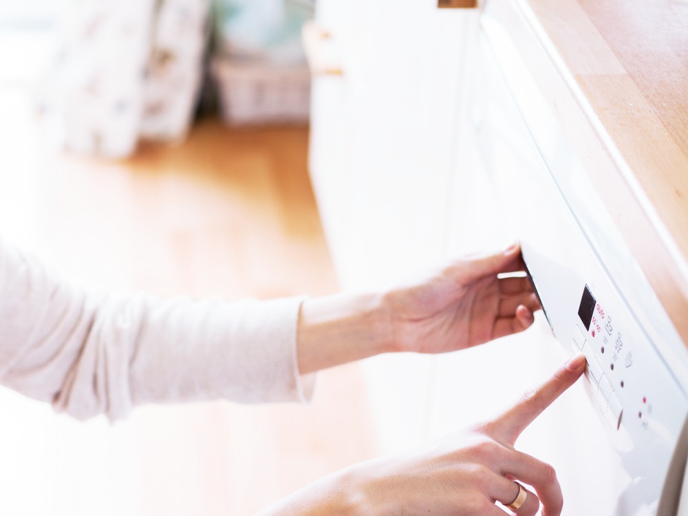 Spülmaschine richtig dosieren und Geld sparen