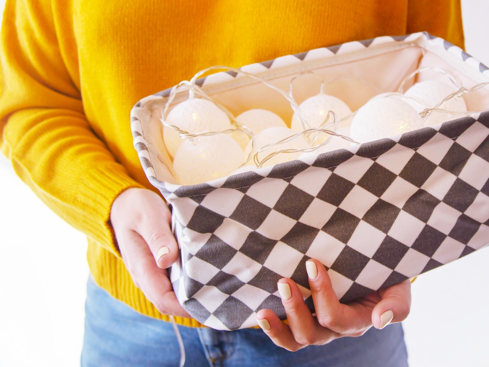 Weihnachtssachen aufraeumen