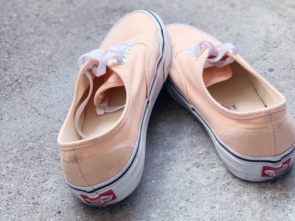 Schuhe im Kleiderschrank? Oder: Wie wichtig ist der Ort, wo man seine Schuhe aufbewahrt?