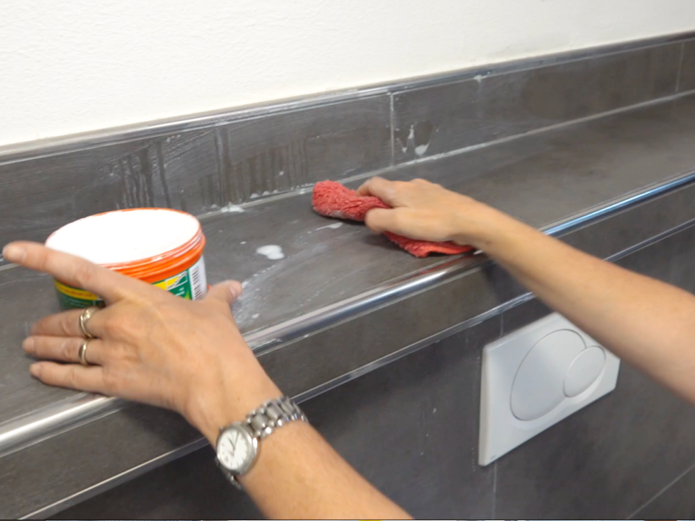 schnell Bad putzen mit Obenland