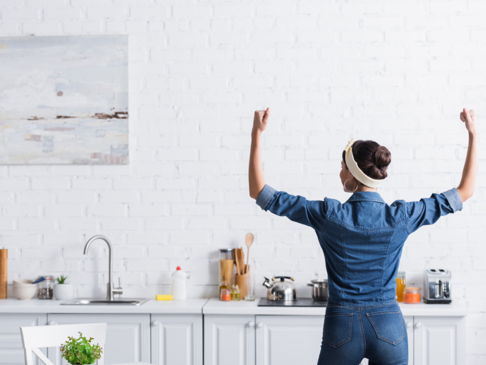 Die besten Frühjahrsputz Tipps: Checklisten, Anleitungen & Hacks